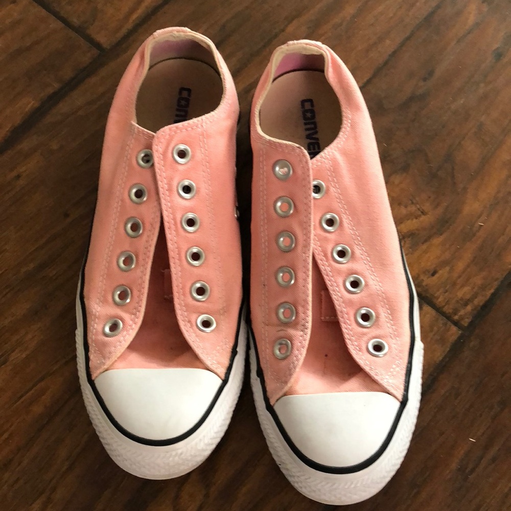 Converse Peach